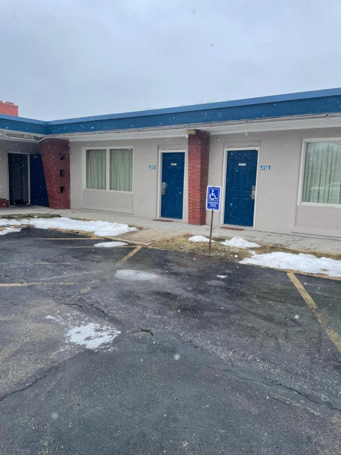 American Motor Inn - Rock Island Exterior foto